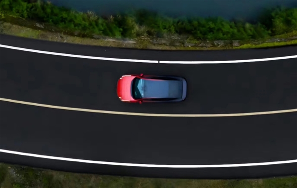 领克ZERO谍照流出,展现独特设计魅力