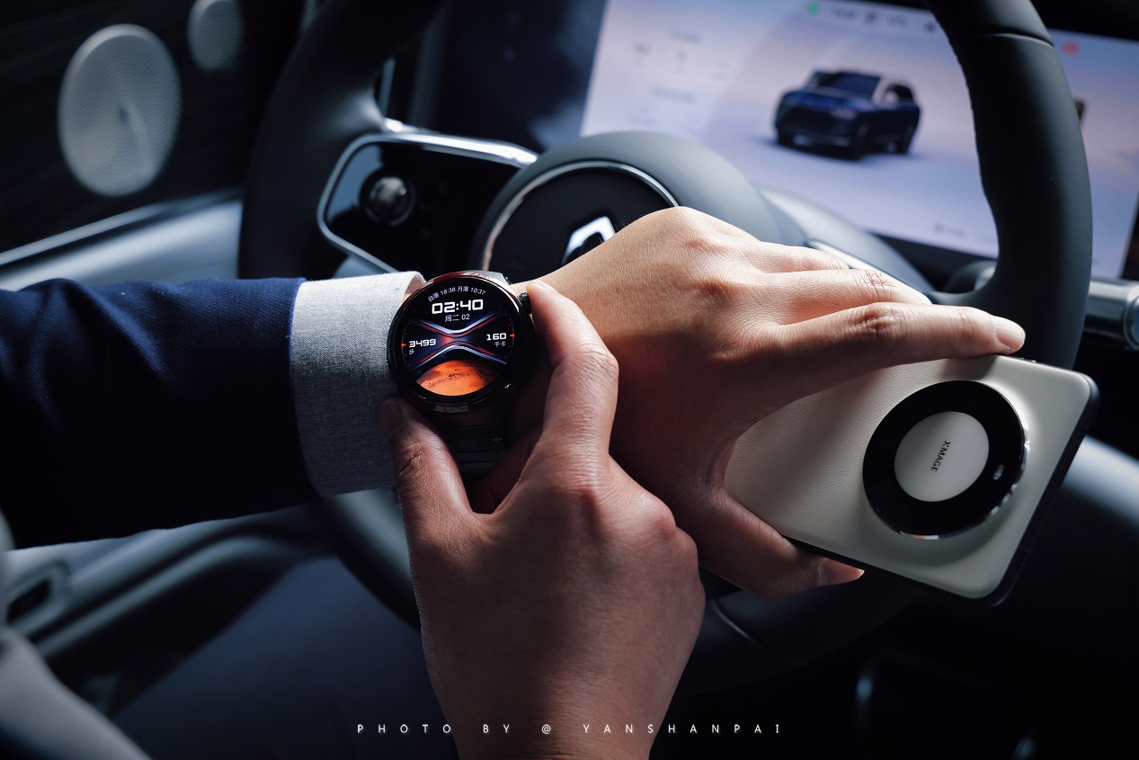 华为 WATCH 4 Pro 太空探索上市!致敬先驱设计,实力上太空