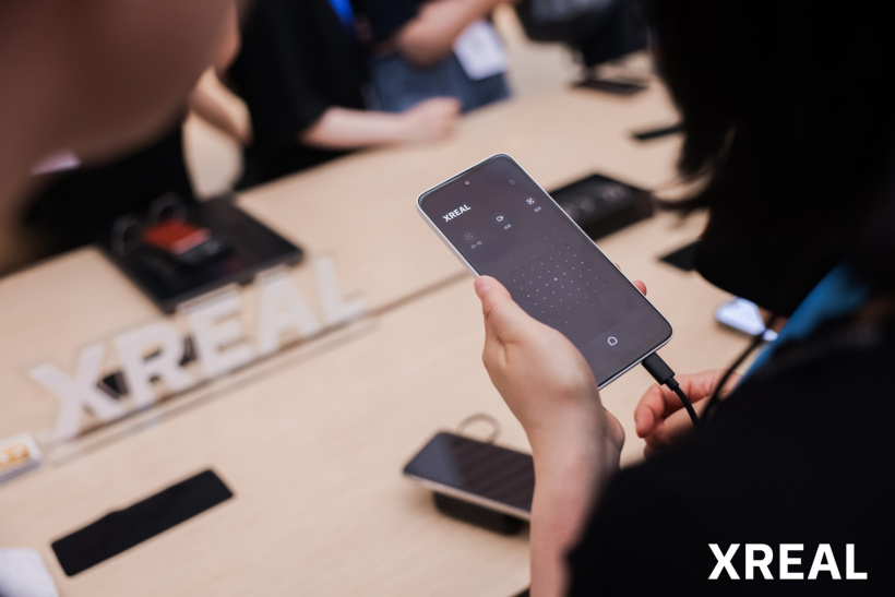 XREAL 创始人徐驰：苹果让大家看到空间计算的未来，我们努力让大家看到空间计算的现在