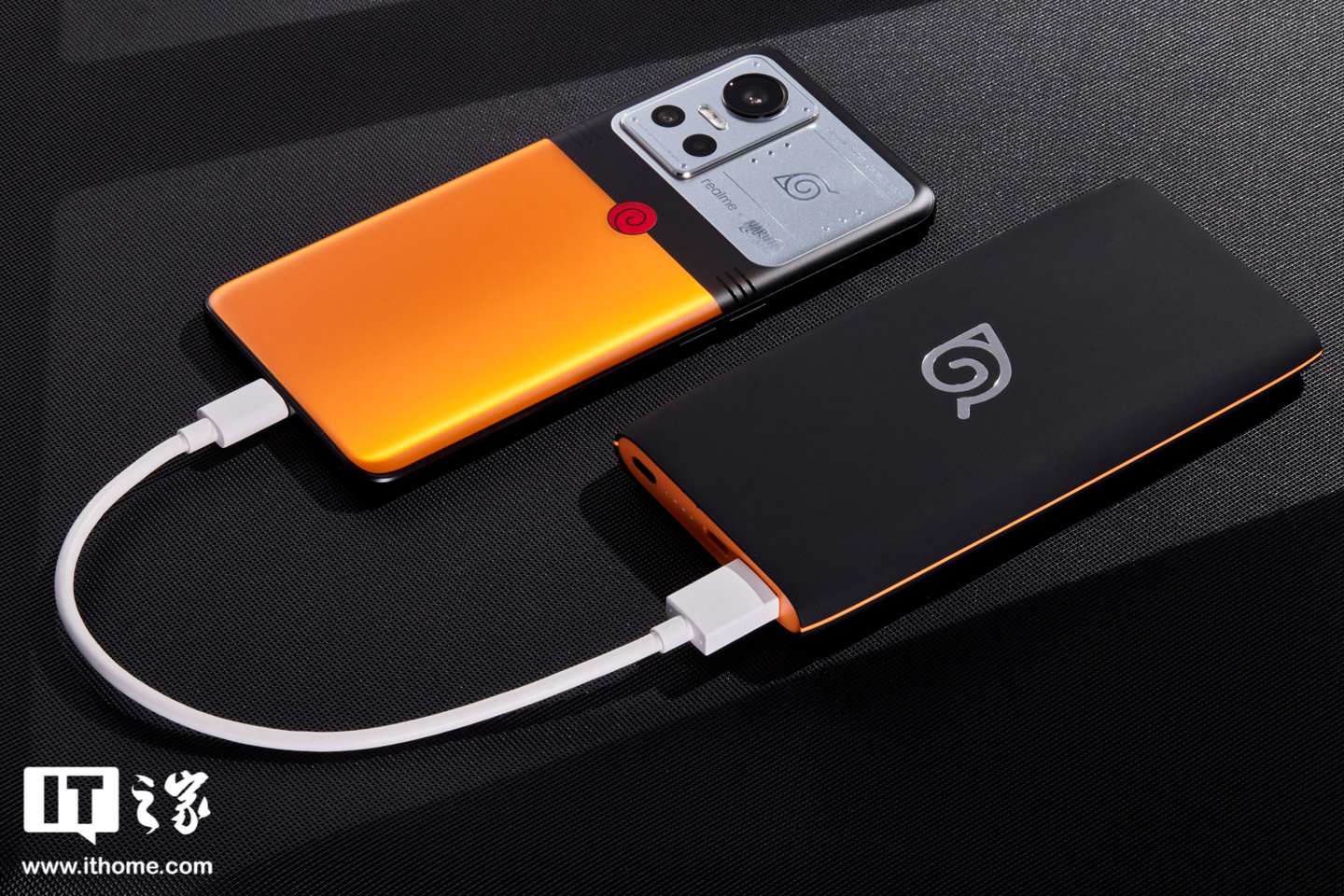 中铁快运便民寄件柜覆盖全国 153 个火车站,可方便邮寄超限充电宝等物品