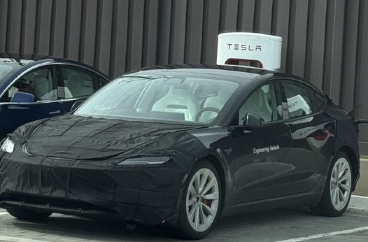 特斯拉新款Model 3高性能版韩国认证通过，动力参数曝光引关注