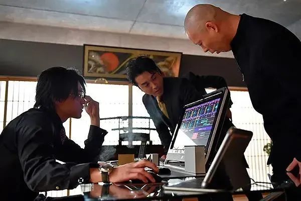 《无间双龙:这份爱,才是正义》剧照