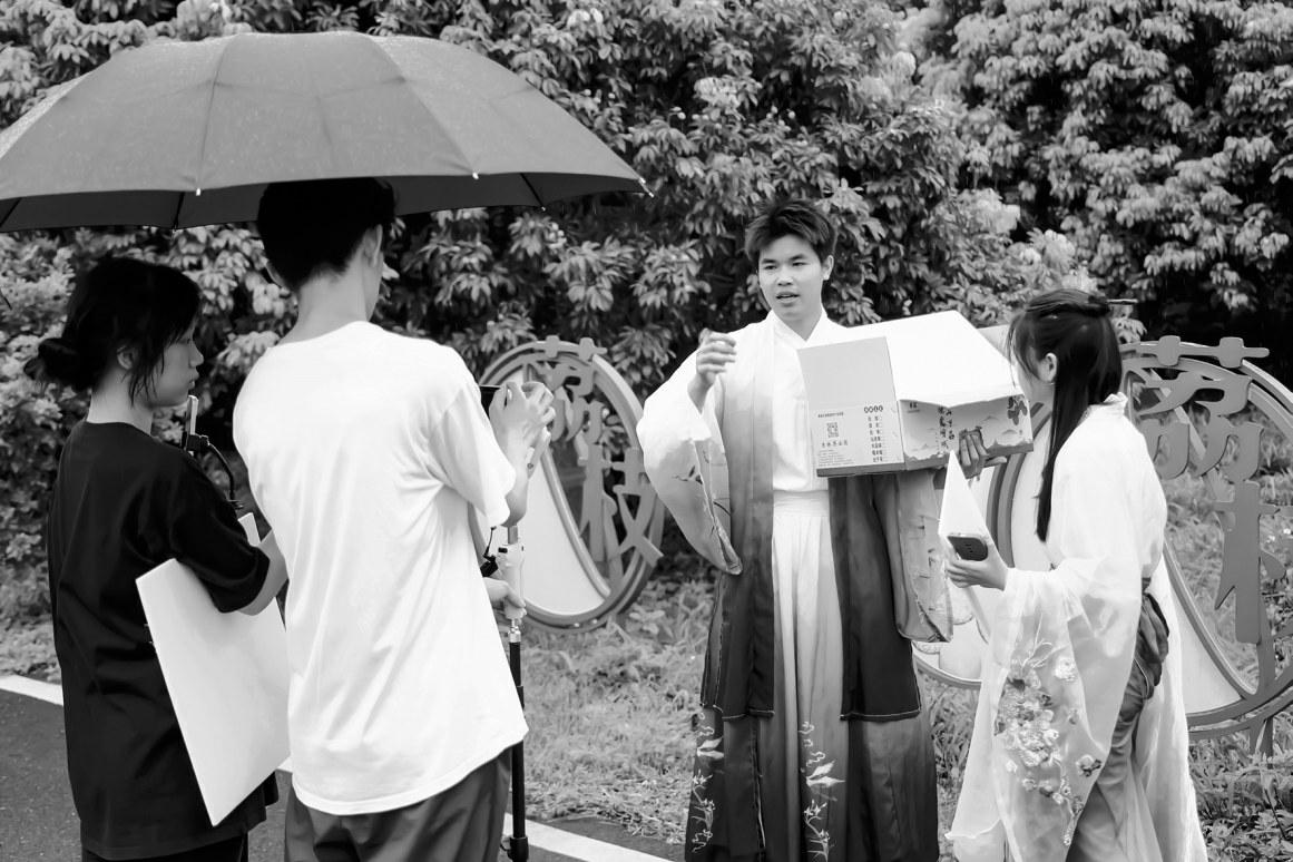 5G直播成为“新农具” 5G-A助力直播体验升级